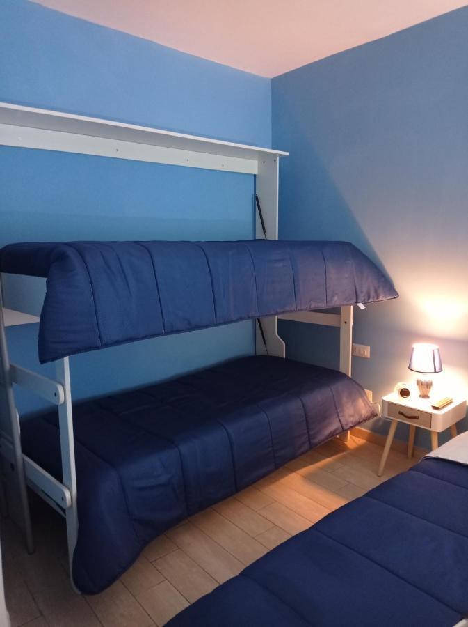 Blue House Neapel